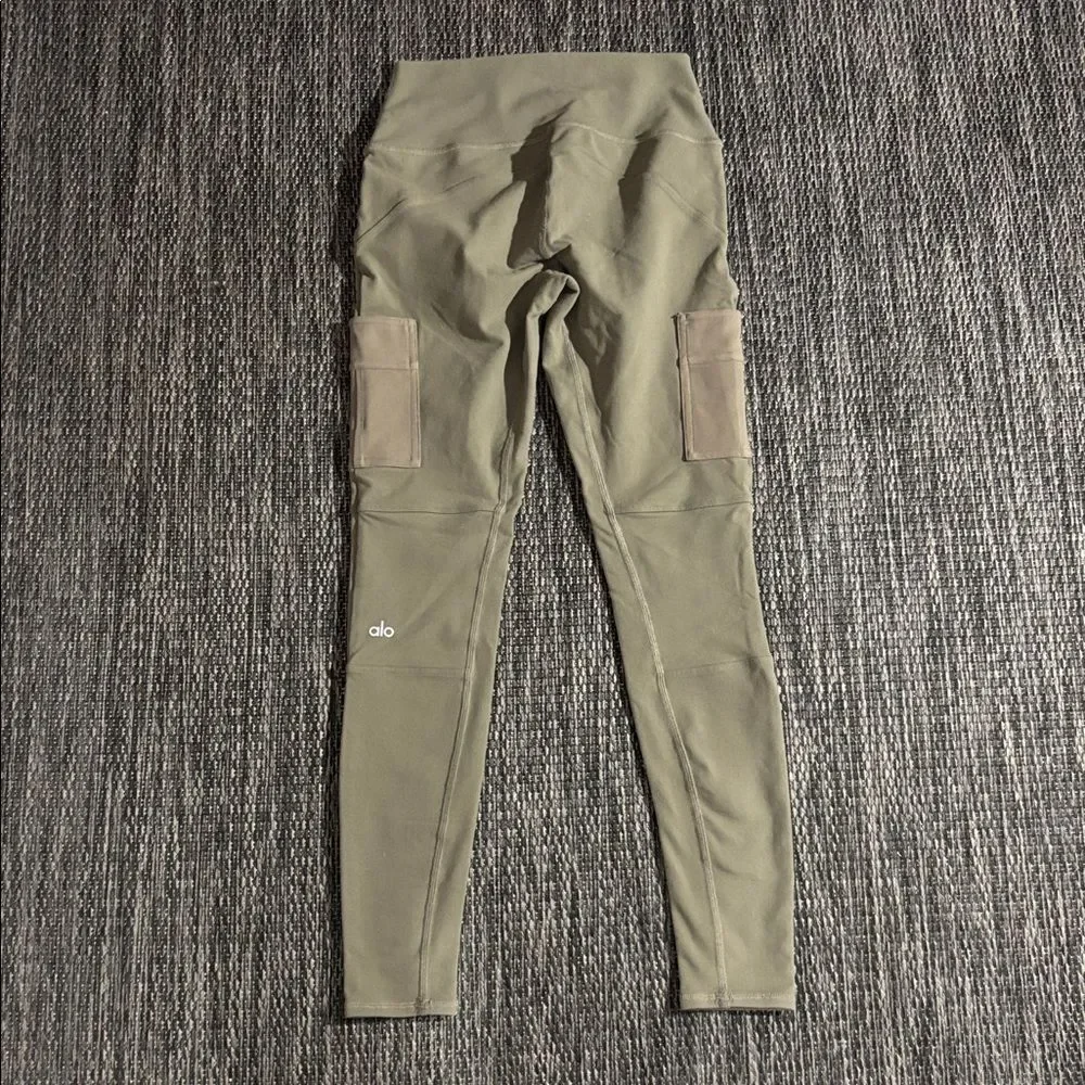 Alo yoga High-Waist Cargo Legging